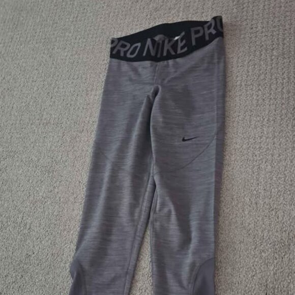 Nike Pro Dri-Fit Women's Leggings - Picture 1 of 3